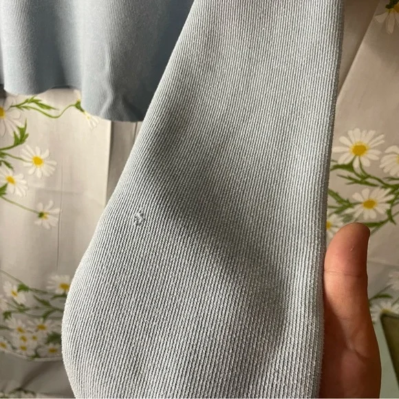 Vintage 90s pastel blue semi crop embroidered graphic Cherokee feather t shirt - Picture 7 of 9